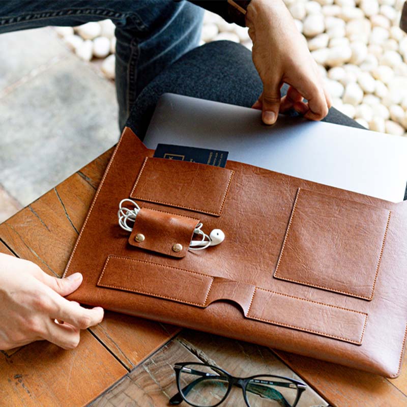 Laptop organiser case deals