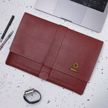 Laptop organizer maroon color