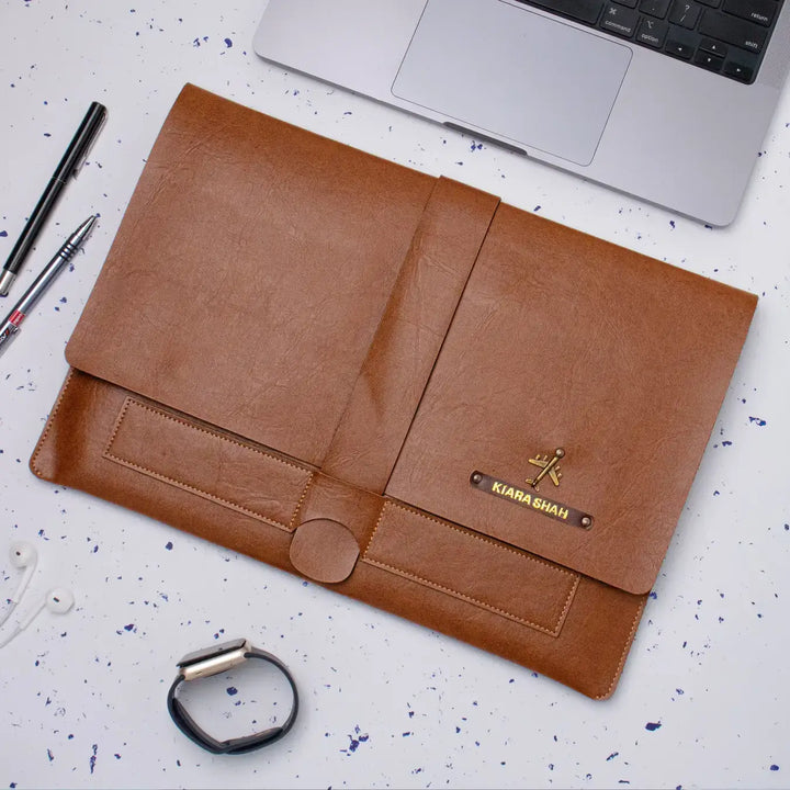 Brown personalised laptop cover