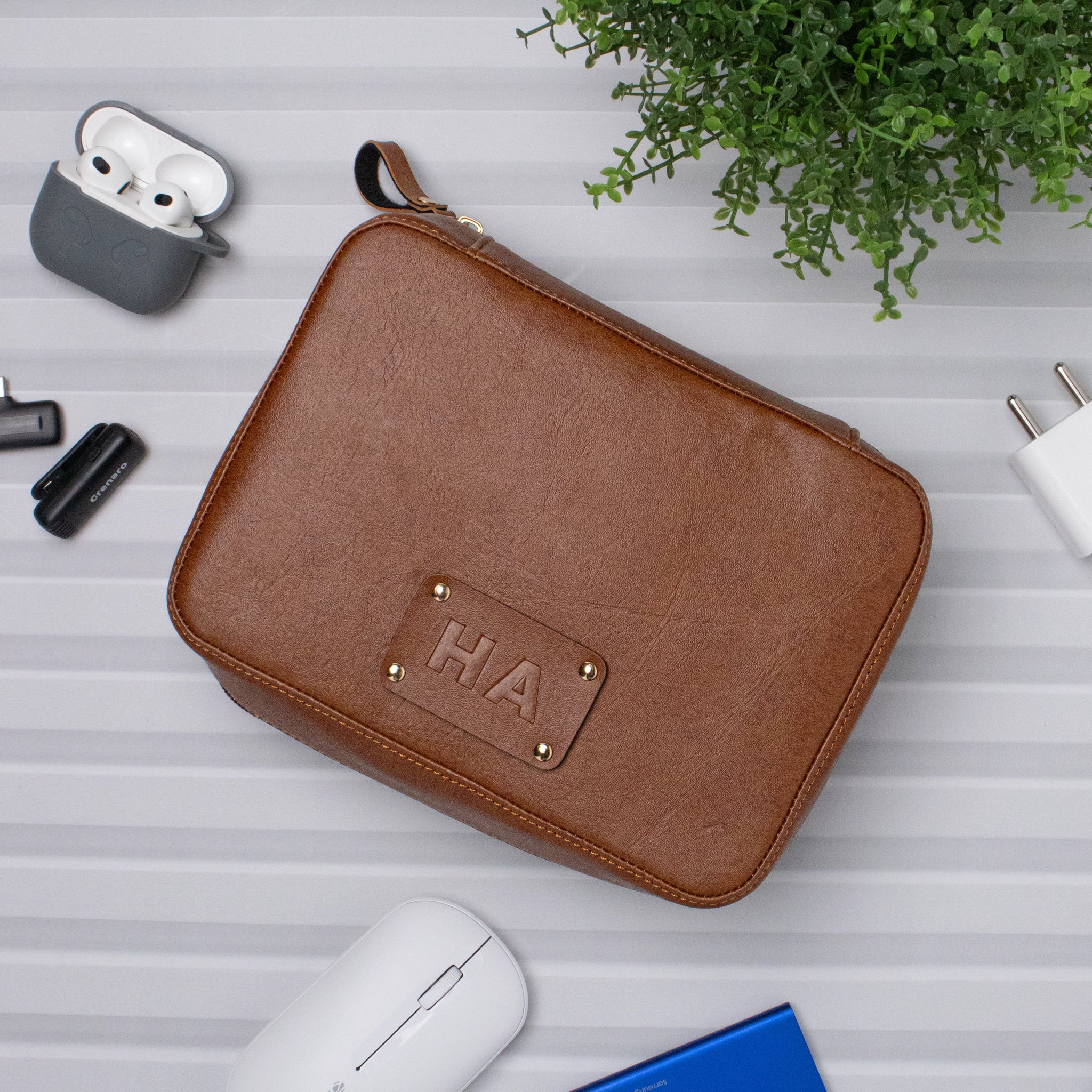 Get Your Personalized Tech Organizer Tan – The Black Box