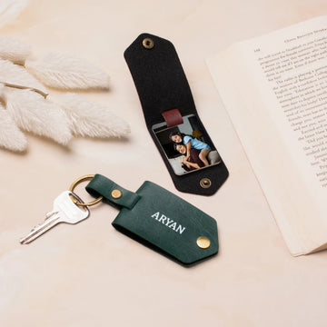 name keychain with keys